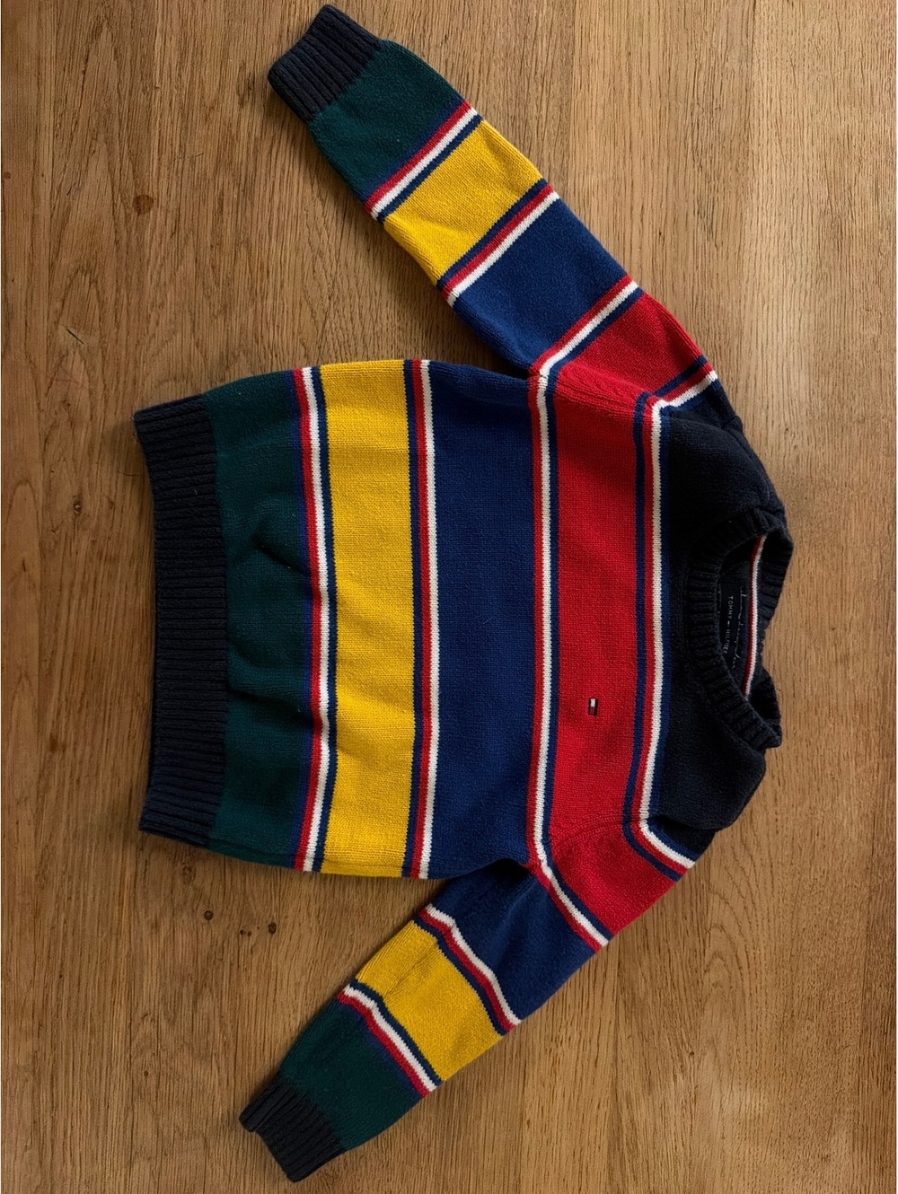 Tommy Hilfiger sweater